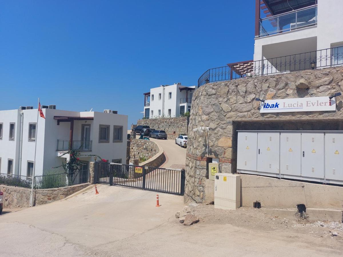 Ibak Apartments Gumusluk Exterior photo